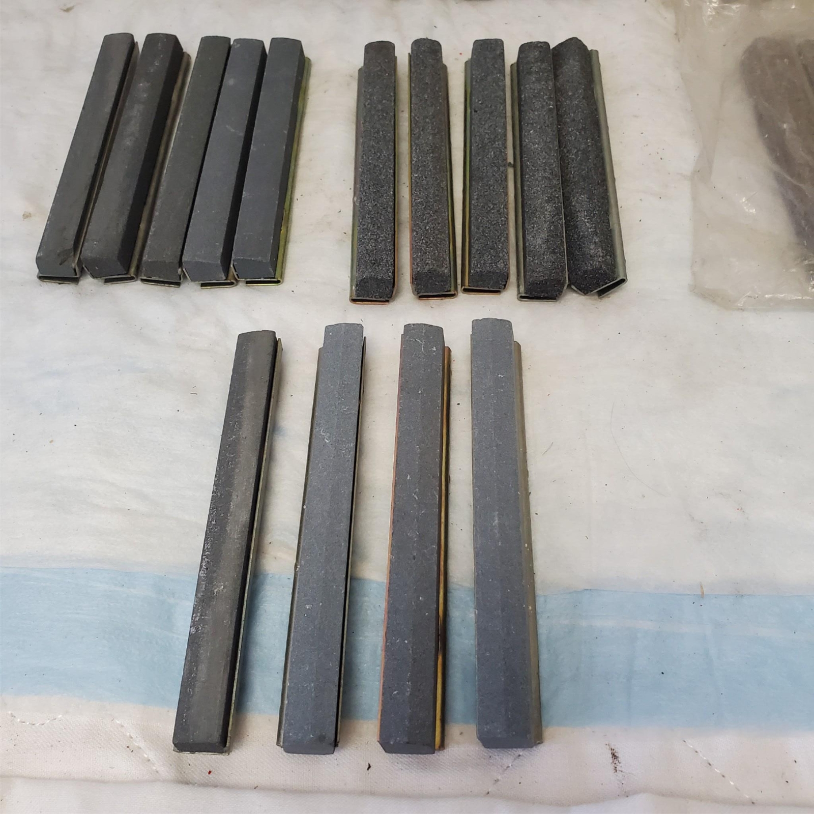 Lot of 45 Lisle 15500 15680 Grit Stones LOT123