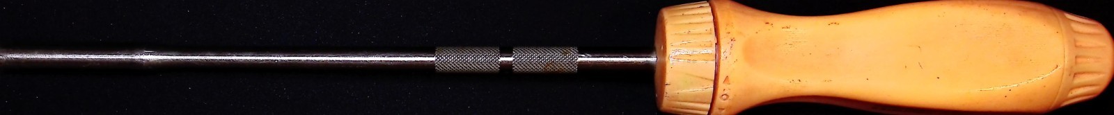 Snap-On Orange Ratcheting Screwdriver Long Shaft SSDMR8A used