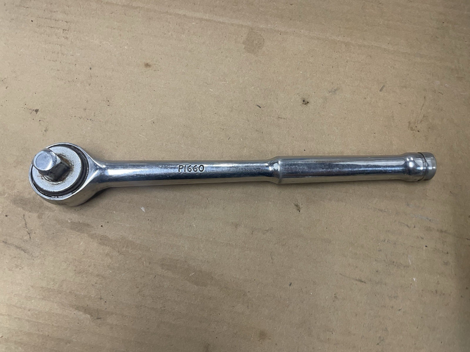Master Mechanic P1660 1/2″ Drive 10″ Long Chrome Smooth Handle Socket Ratchet