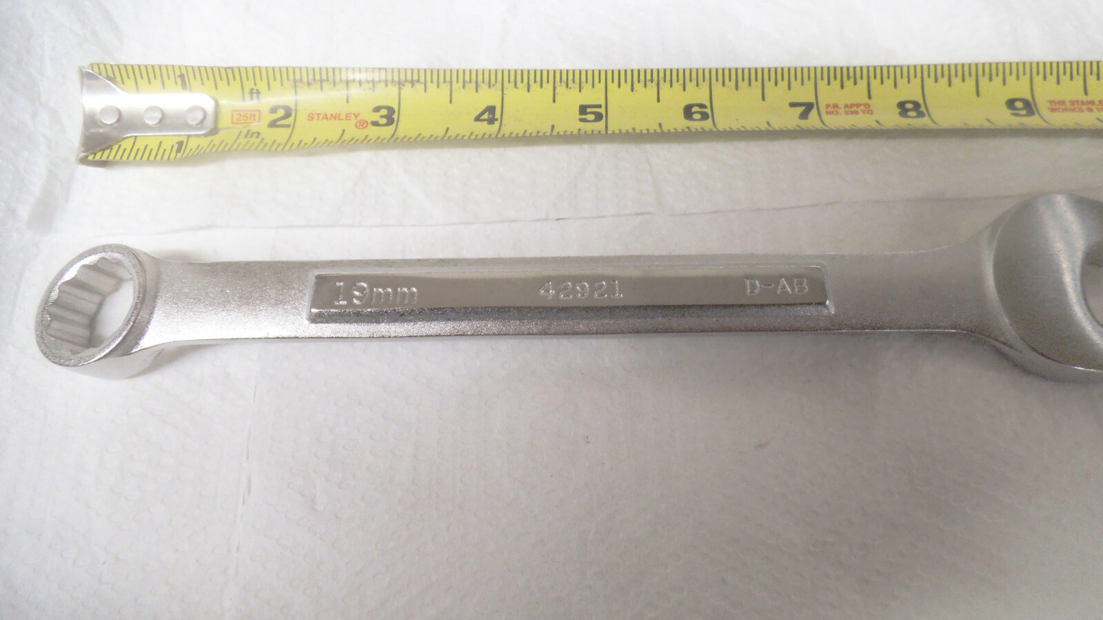 Craftsman 12pt MM combination wrench, size 19mm, 42921, new
