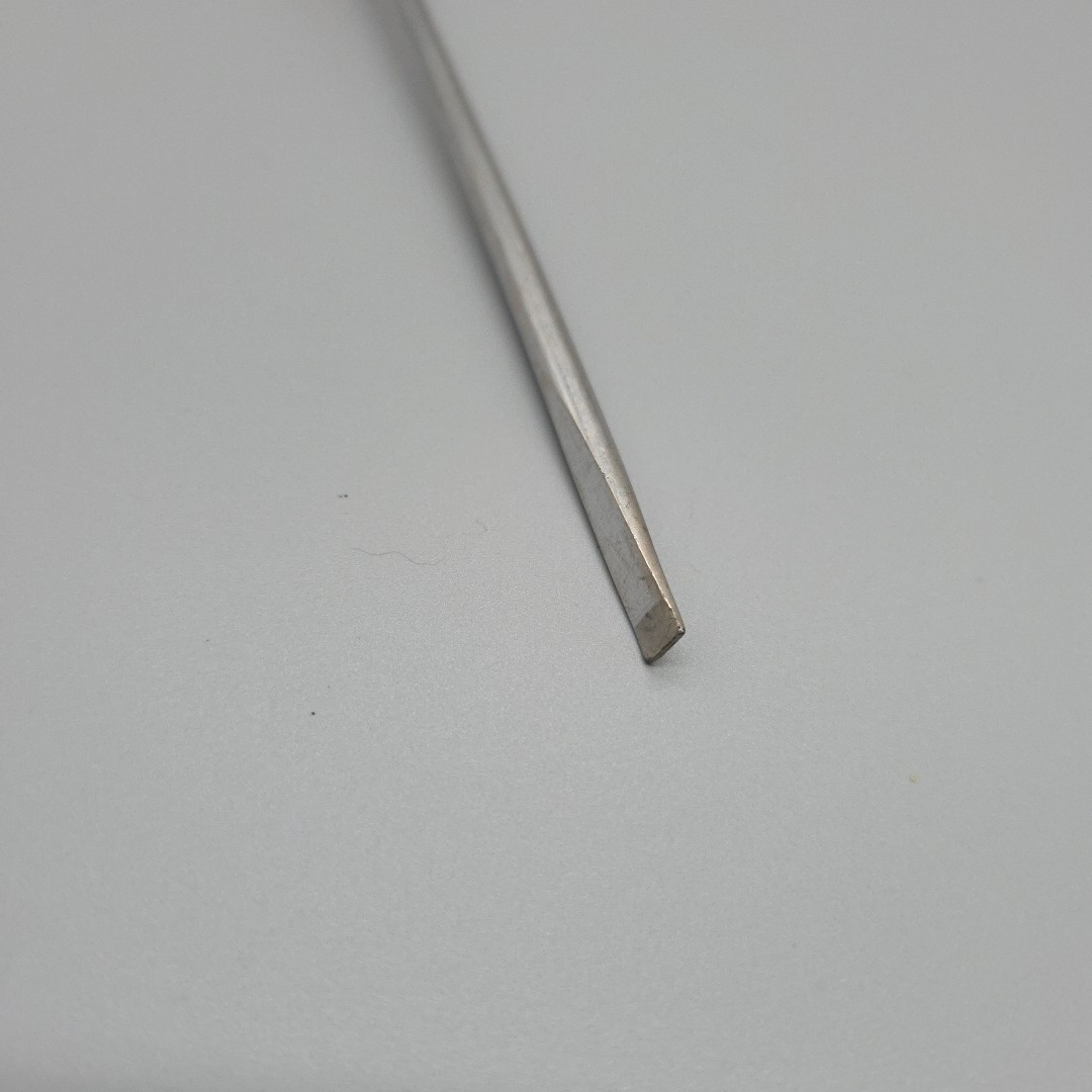 Snap-on SGD480B Flathead SCREWDRIVER 7/32 Slotted Regular Black Handle 12.5″