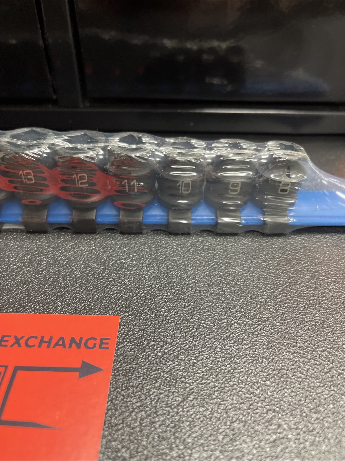 Matco SBSPM126V 12 PIECE 3/8″ DRIVE METRIC 6 POINT ADV STUBBY IMPACT SOCKET SET