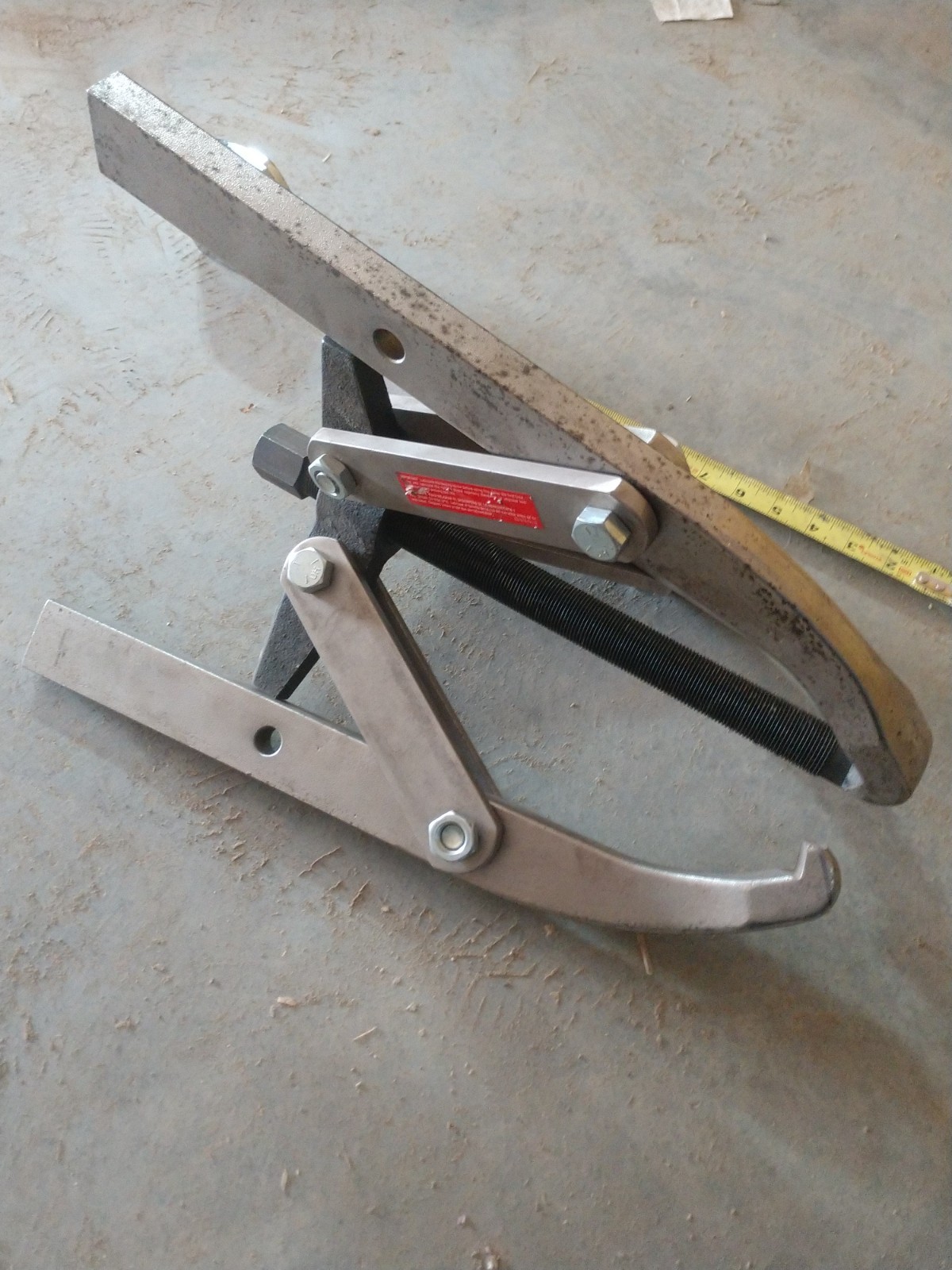 OTC 1045 17-1/2 Ton Grip-O-Matic Puller