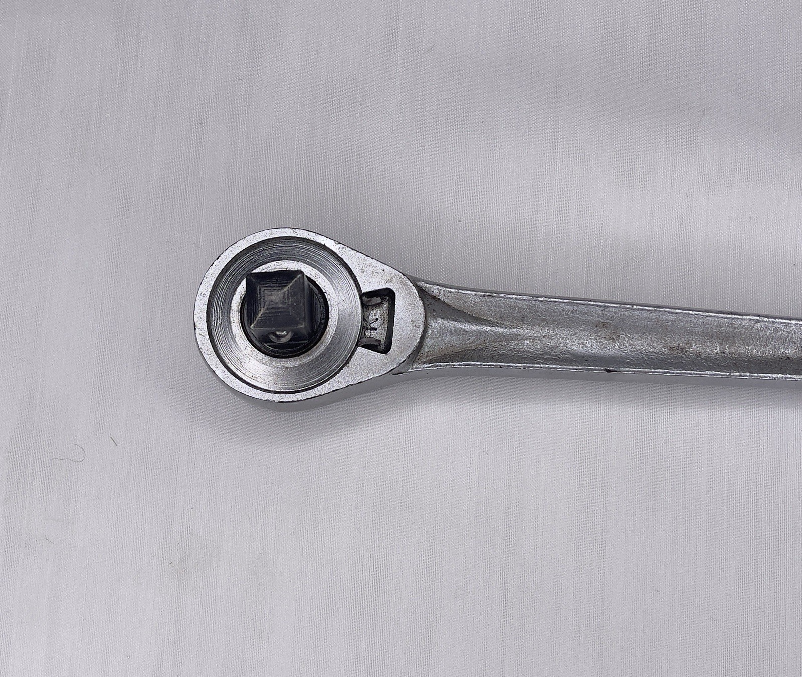 Vintage Easco 1/2″ drive 10″ Ratchet 731112 USA