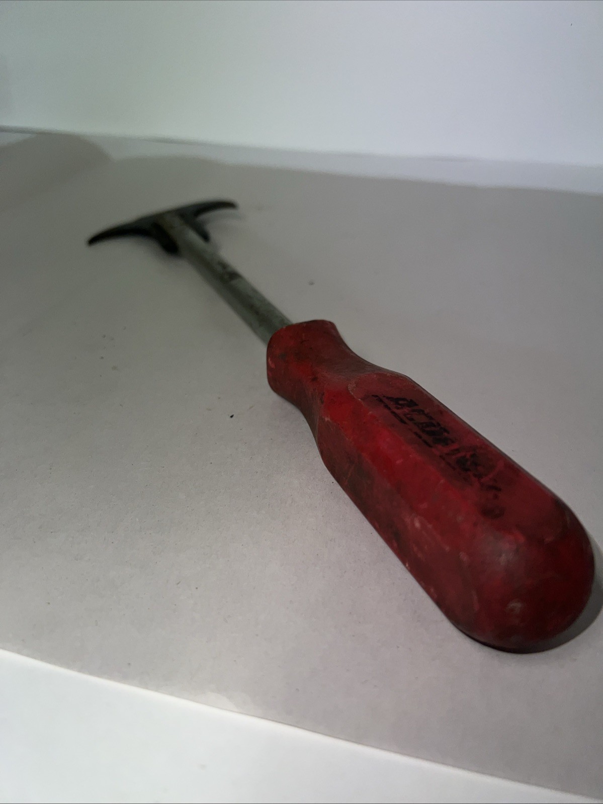 ACDelco Head seal Puller with Red Handle