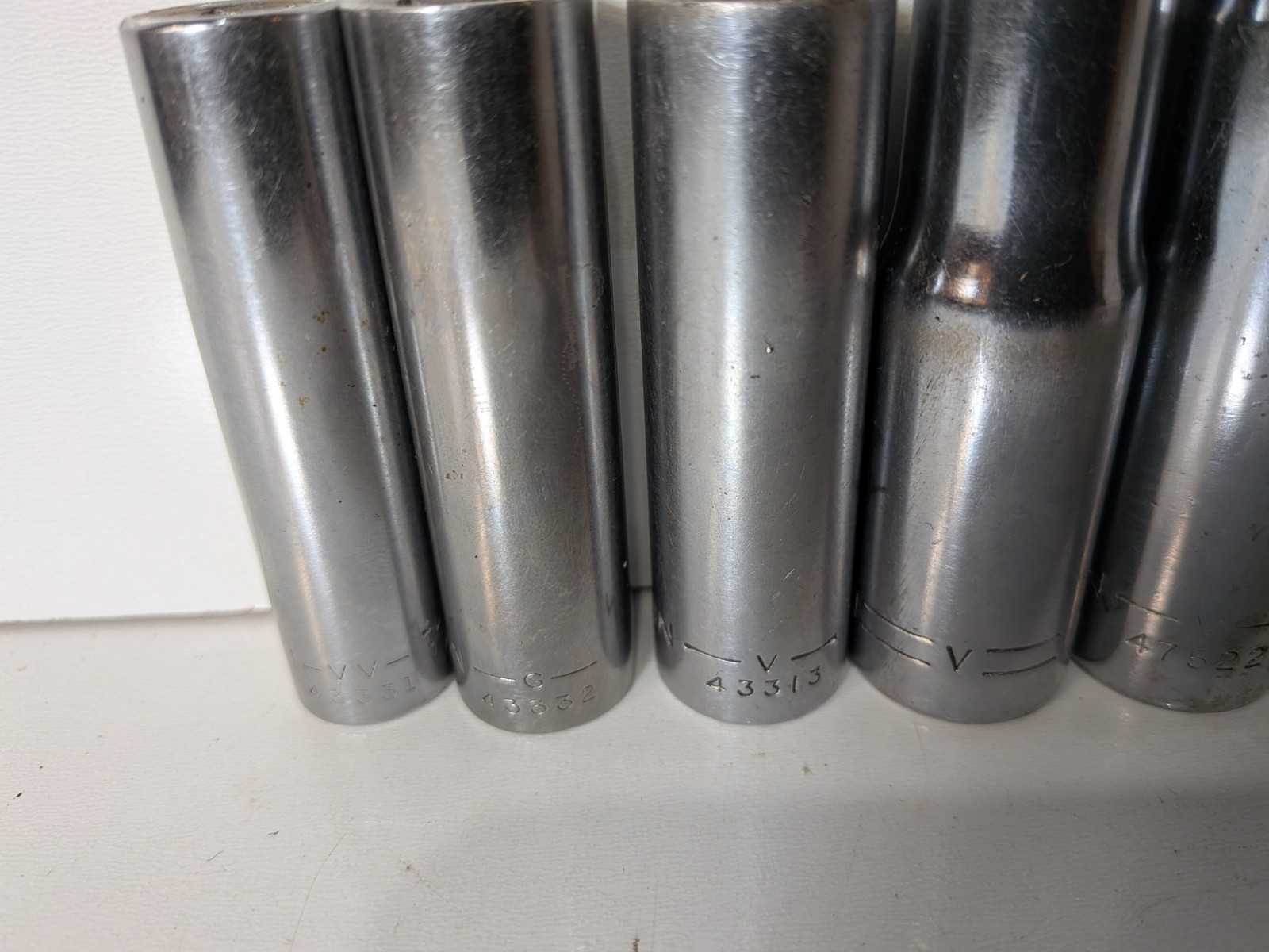 12pc. VTG Craftsman -V- 1/2″ & 3/8″ SAE DEEP Sockets w/Metal Tray 1/2″- 1 1/8″