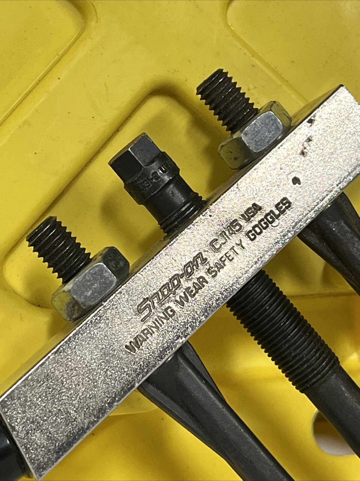 Snap On CJ145 Steering Wheel Puller