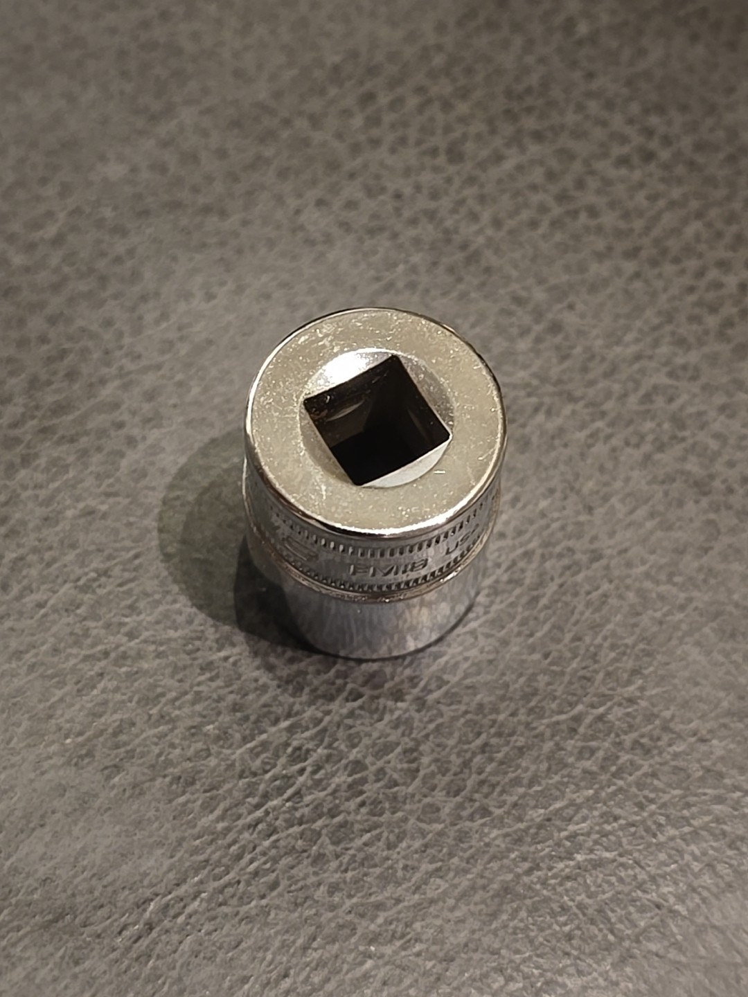 Snap-on Tools USA NEW 3/8″ Drive 12-POINT Metric 18mm Shallow Chrome Socket FM18
