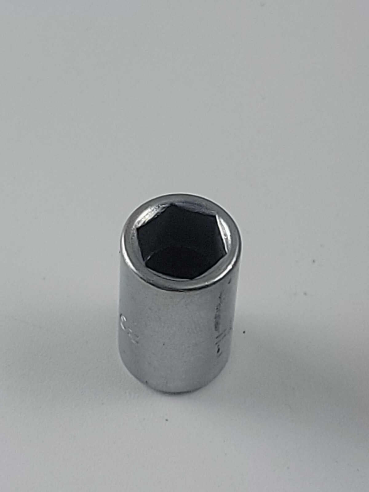 Mac Tools USA M116 11/32″ SAE Shallow Socket 6 Point 1/4″ Drive Chrome Finish