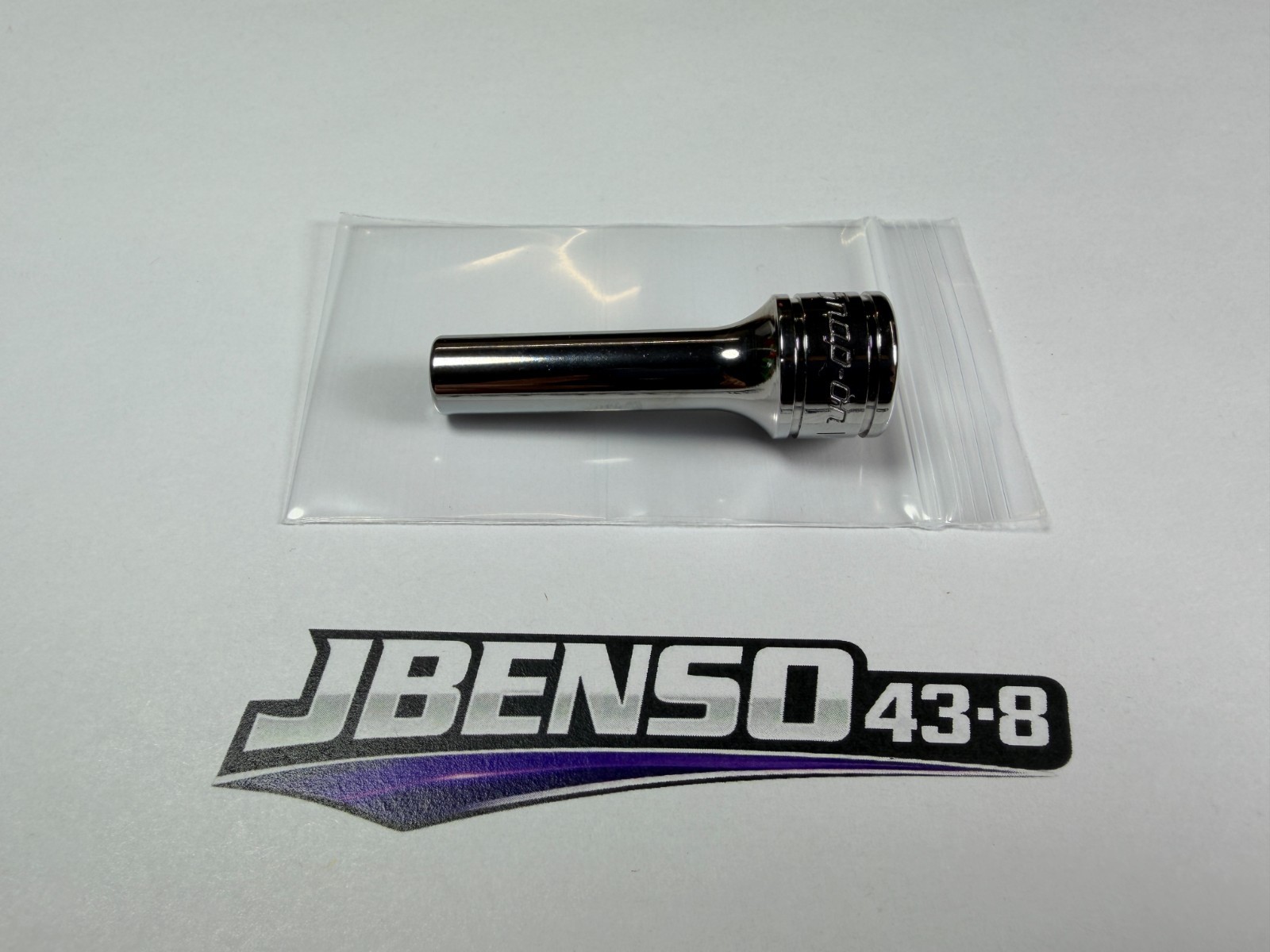 Snap-On Tools USA NEW 3/8″ Drive 1/4″ SAE 6pt Deep Chrome Socket SFS081