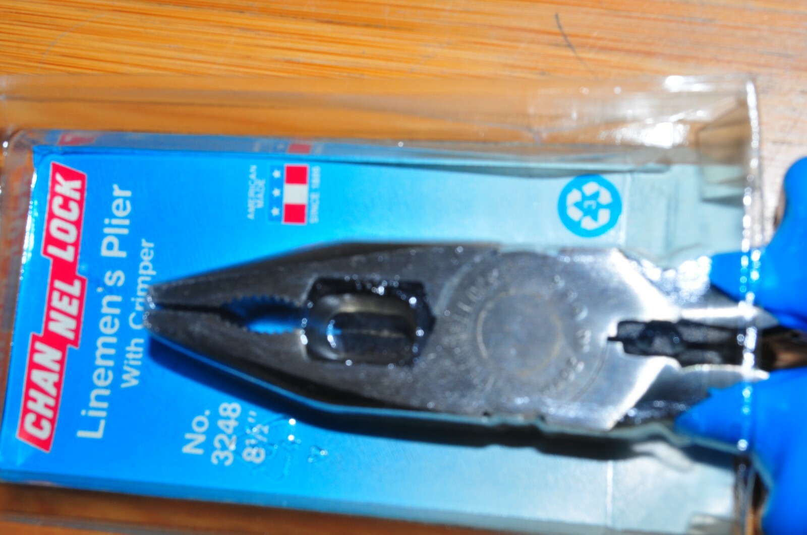 CHANNELLOCK 3248 LINEMAN’S PLIERS w/ Crimper Posi-Grip 1000V ins 8-1/2″ 216mm