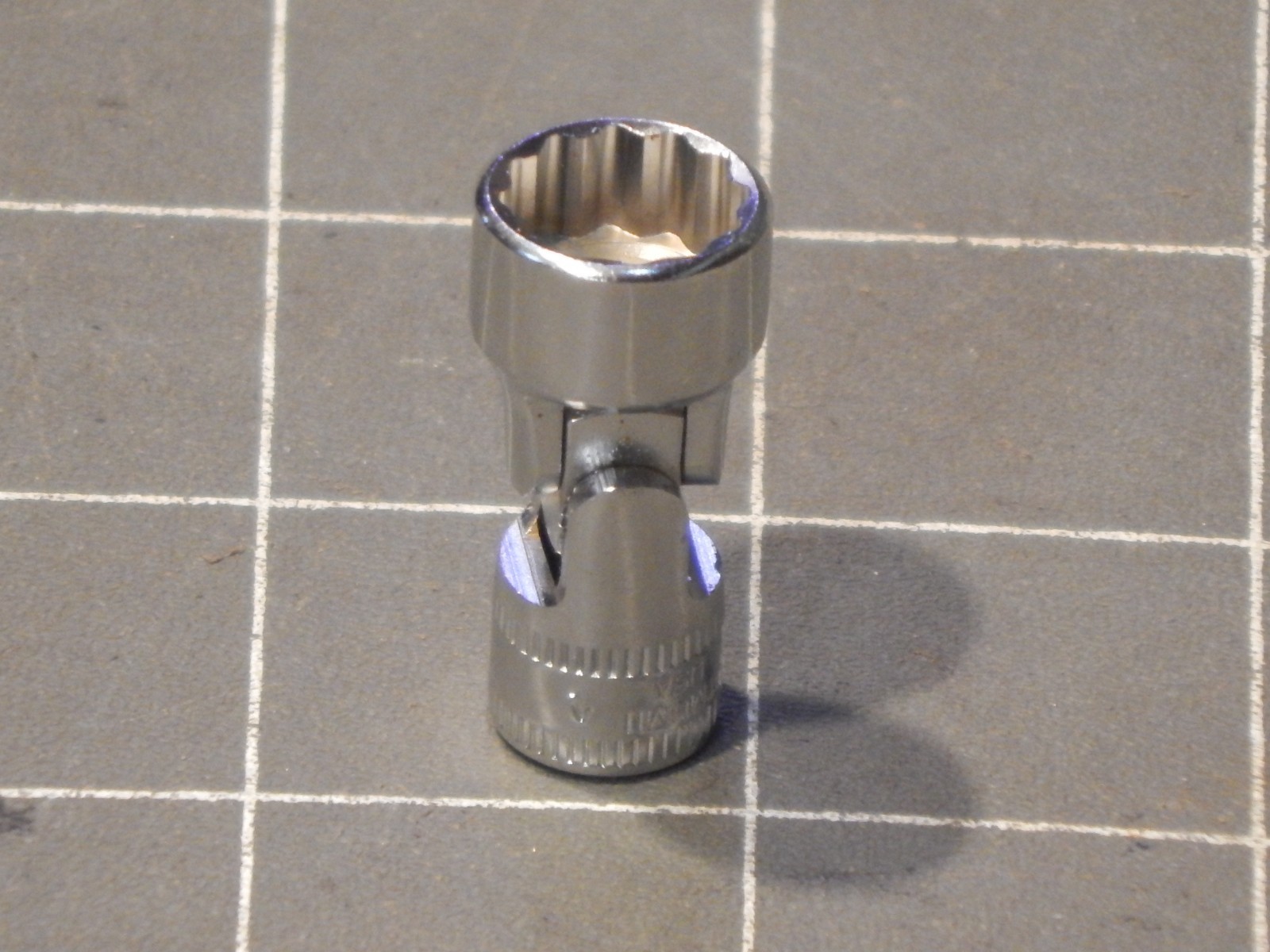 Snap On 1/4″ Drive Universal Swivel Wobble Socket 11MM TMUM11 12Pt Dr 2002