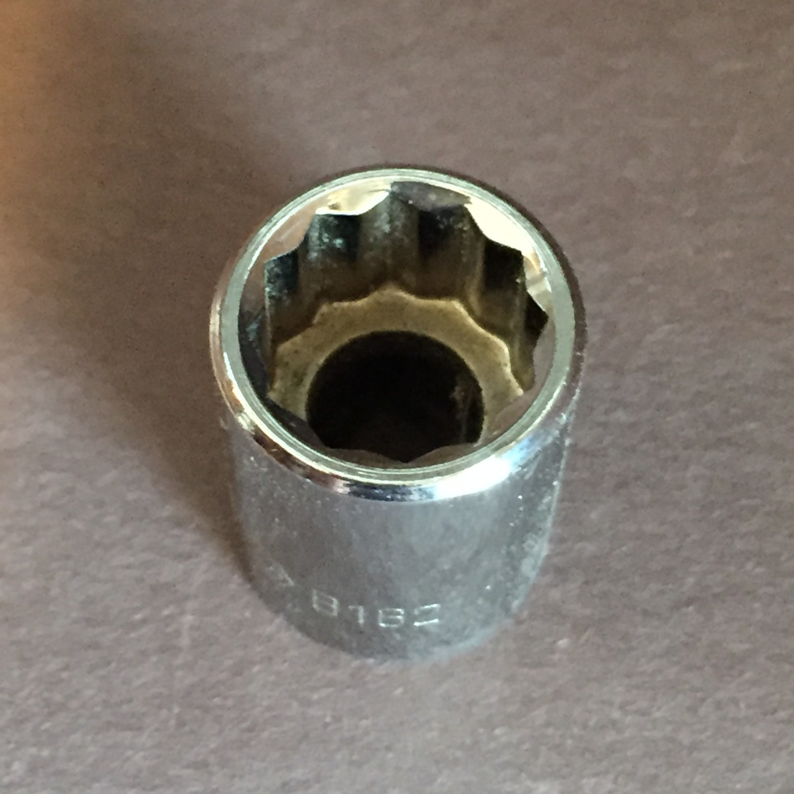 Matco Tools B162 1/2″ 3/8 Drive 12-Point Shallow Standard Impact Socket.