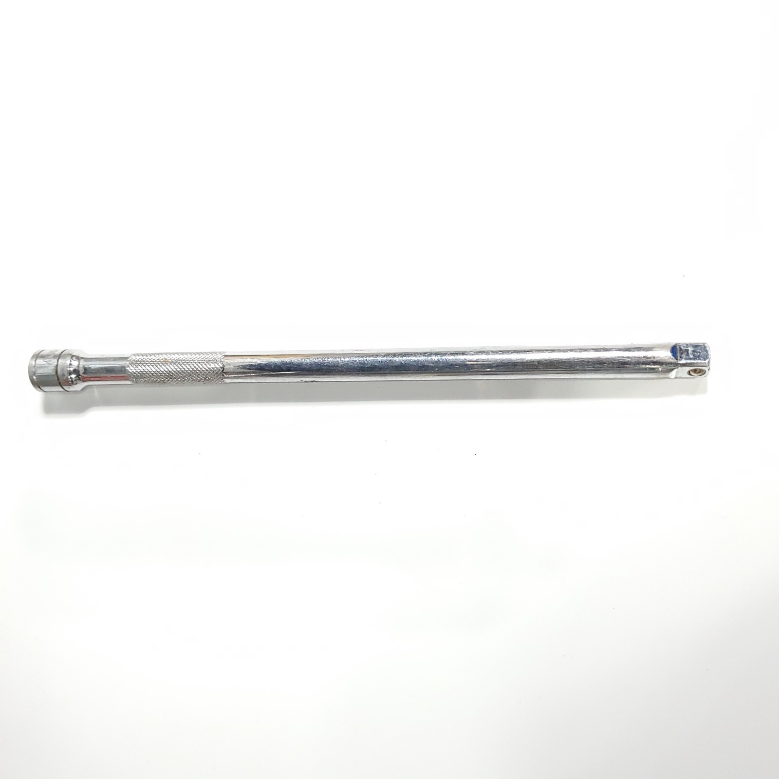 Unmarked 1/4″ Drive 10″ Wobble Socket Extension