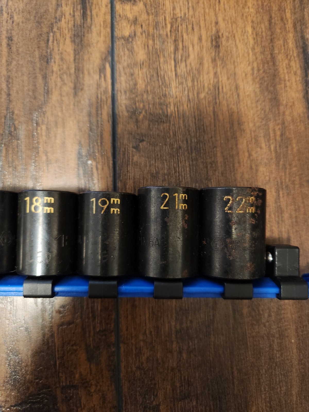 Matco Tools 13 Pc Metric Impact Socket Set SCPM136TA 10-22mm – 1 pc Missing