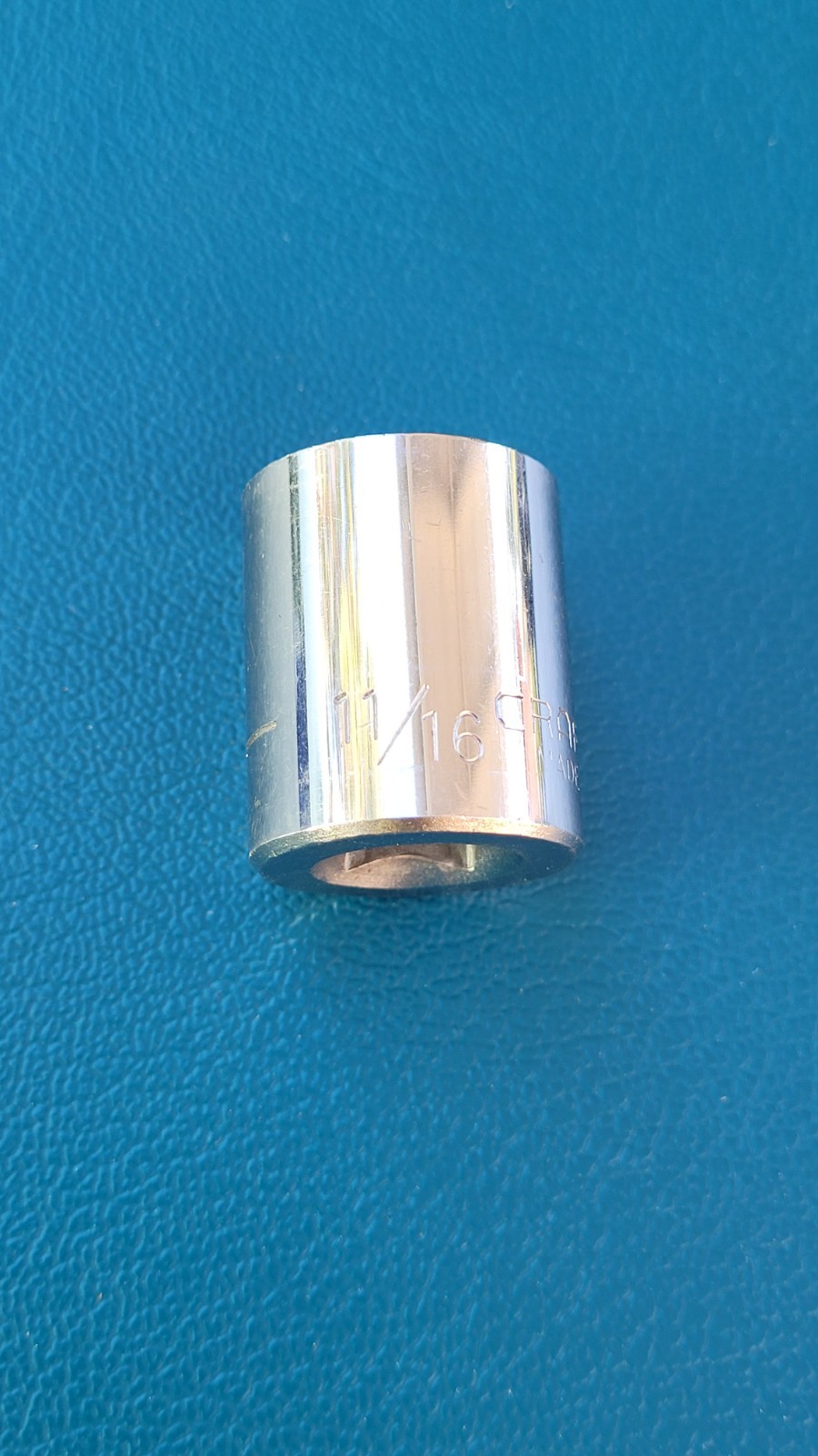 Craftsman 11/16 Socket 3/8 Drive SAE 12-Point USA Made -EE- 44336