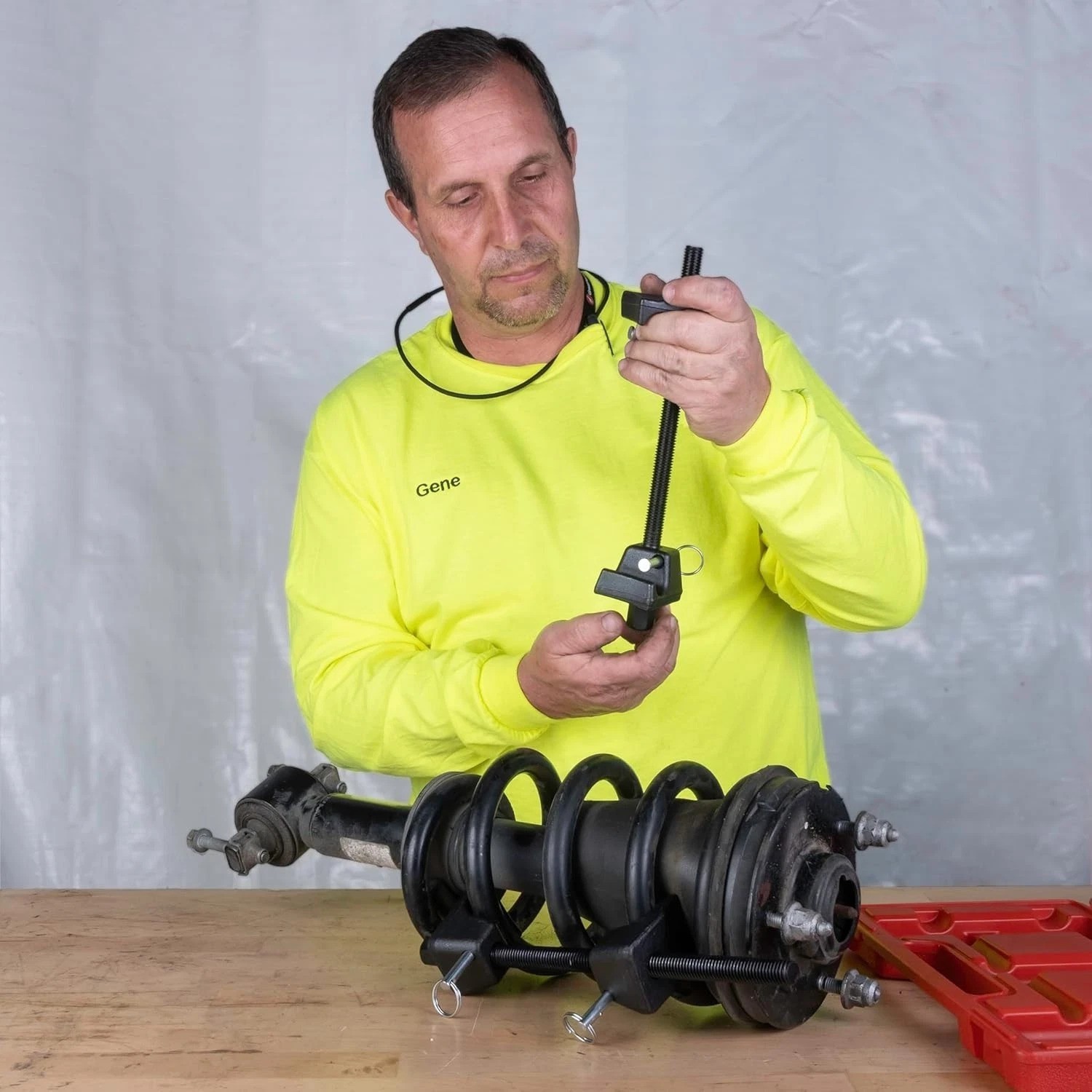 Automotive Strut Spring Compressor with 9.75″ Maximum Opening – Safe & Easy Use