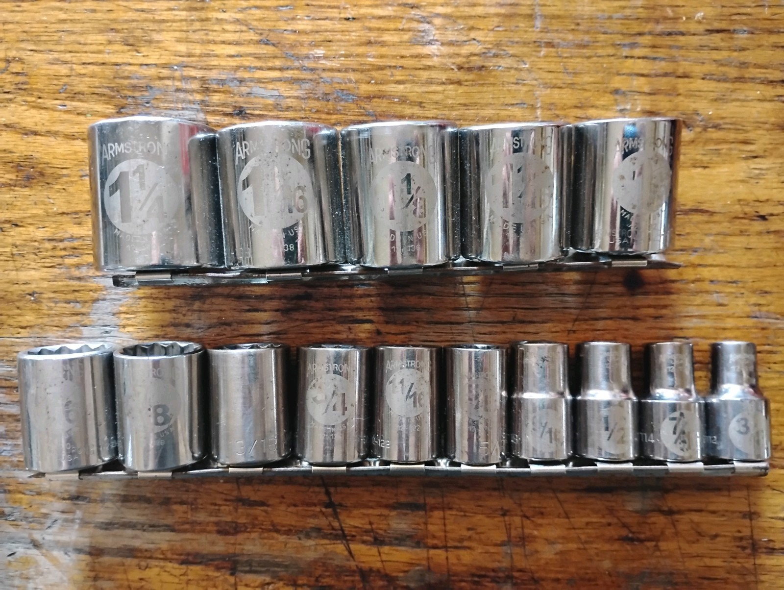 Armstrong 12 Point 1/2″ Drive 15 Piece Socket Set 3/8” to 1-1/4” Made in USA