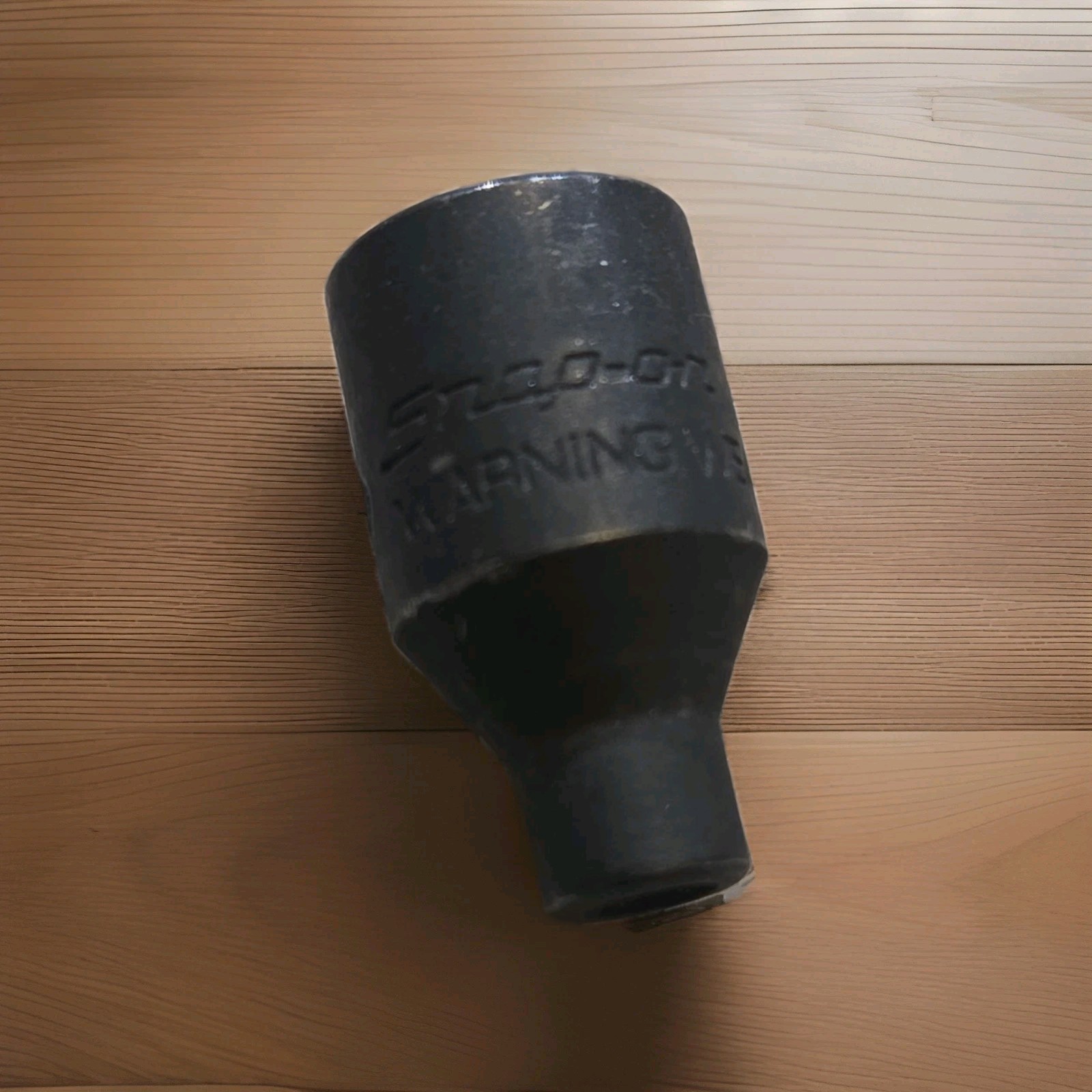 Snap On 1/4″ Drive E4 IMTLE 40 Impact Socket