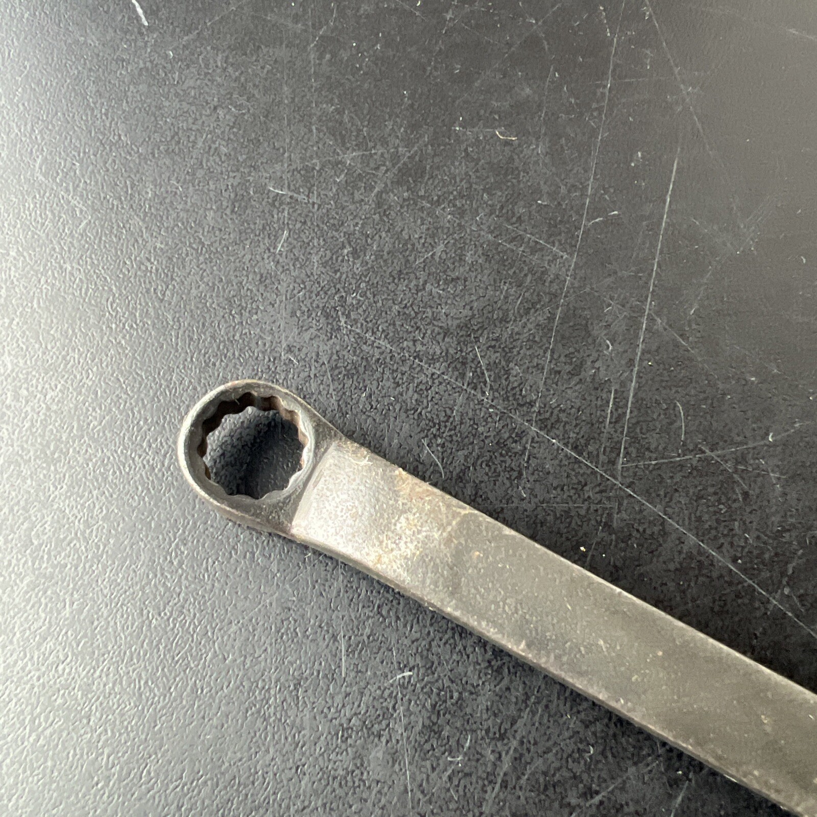 Snap-on 3/8″ x 7/16″ GXB1214 Black Industrial Finish Box Wrench USA