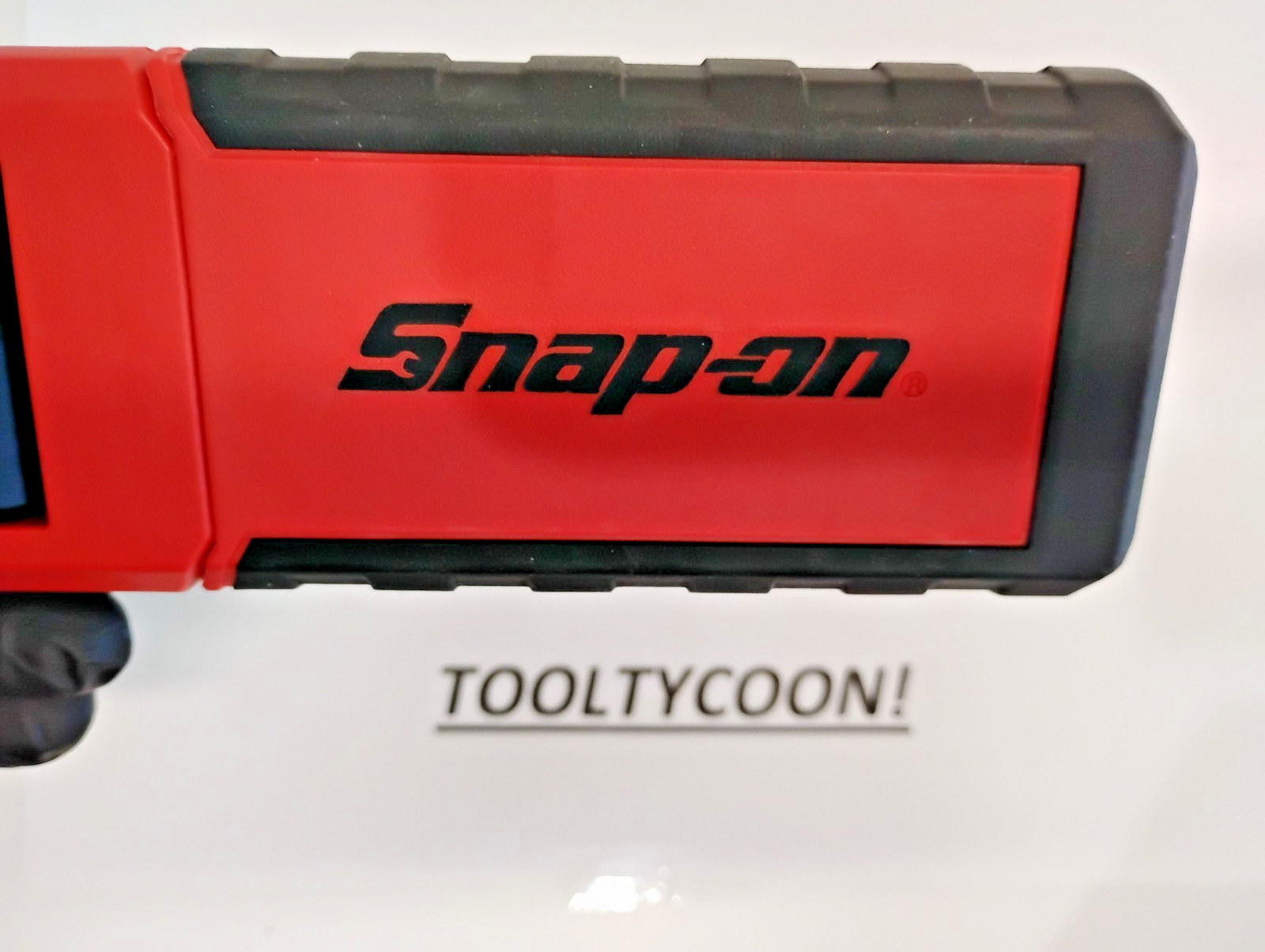 Snap-On Tools NEW ECARI052 Pivoting Head 400-500 LUMEN Lamp Rechargeable RED