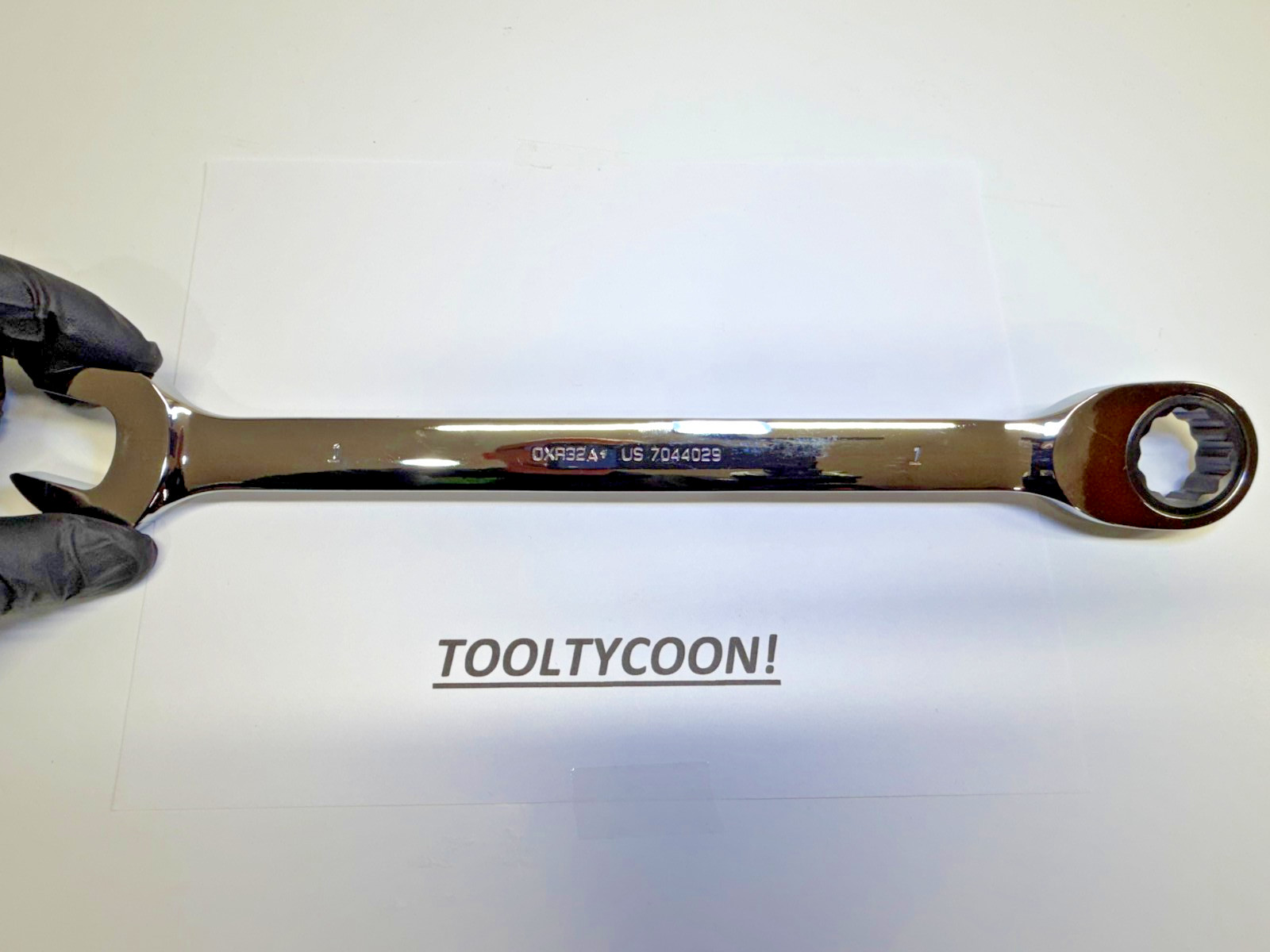 Snap-on Tools USA NEW 1″ SAE 0° Non-Reversing Ratcheting Combo Wrench OXR32A