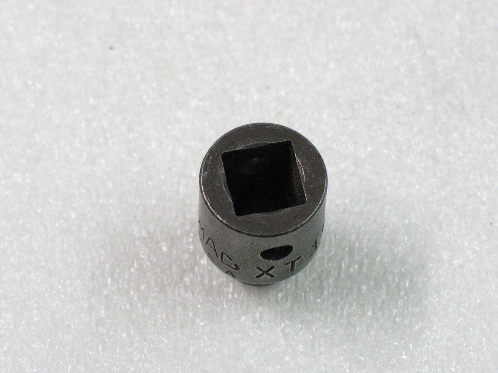 Mac Tools XTI02 5/16in. 3/8″ Drive 12 Point Shallow Impact Socket