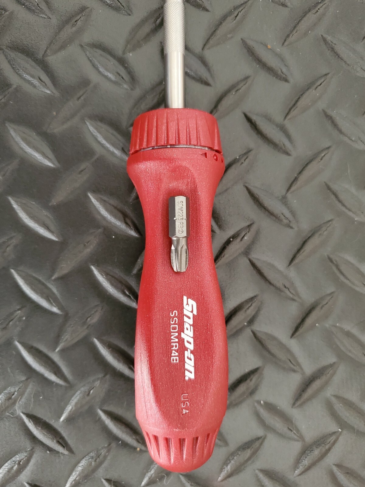 Snap-On Ratcheting Standard Screwdriver 8 3/4″. 100th Anniversary Edition⭐. NEW.