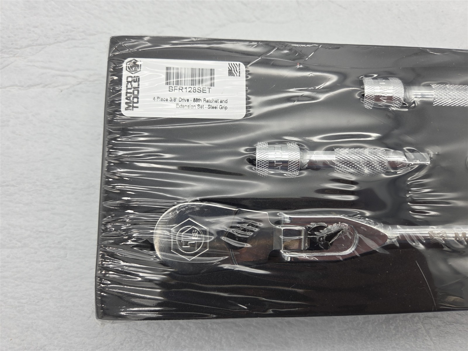 Matco Tools BFR128SET 3/8″ Drive Locking Flex Head Ratchet Extension Set