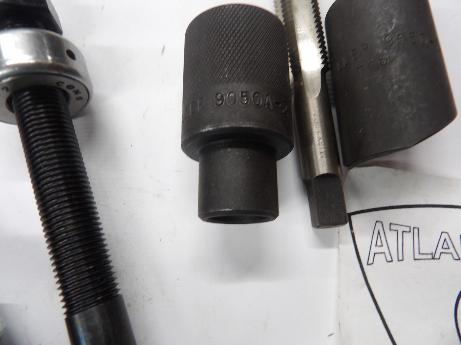 MILLER TOOL 9050A SLEEVE REMOVER / INSTALLER & FORCING SCREW SET