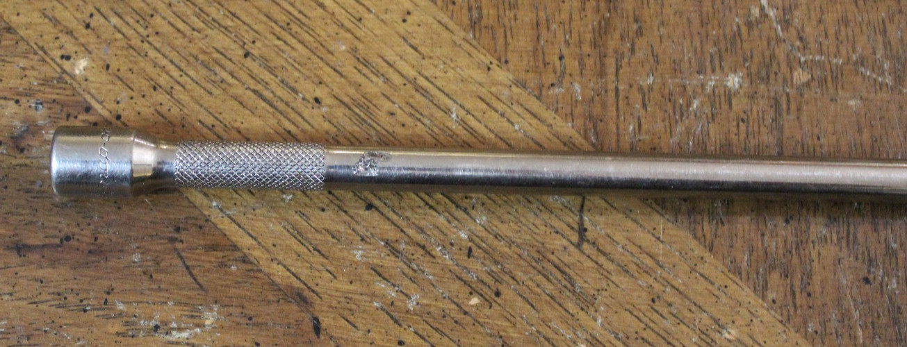 Snap-on Tools TMXWP8 1/4″ Drive 8″ long Chrome Wobble Knurled Socket Extension