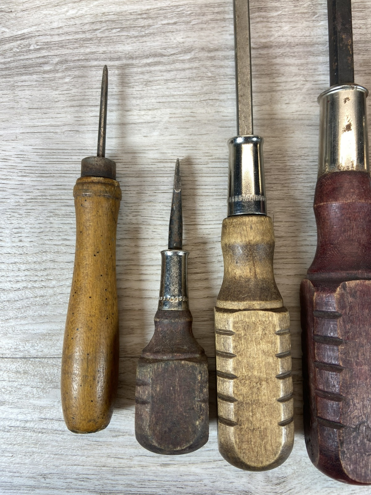 Vintage Cobra Wood Handle Screwdriver Set (6) Flathead Tools Great Condition