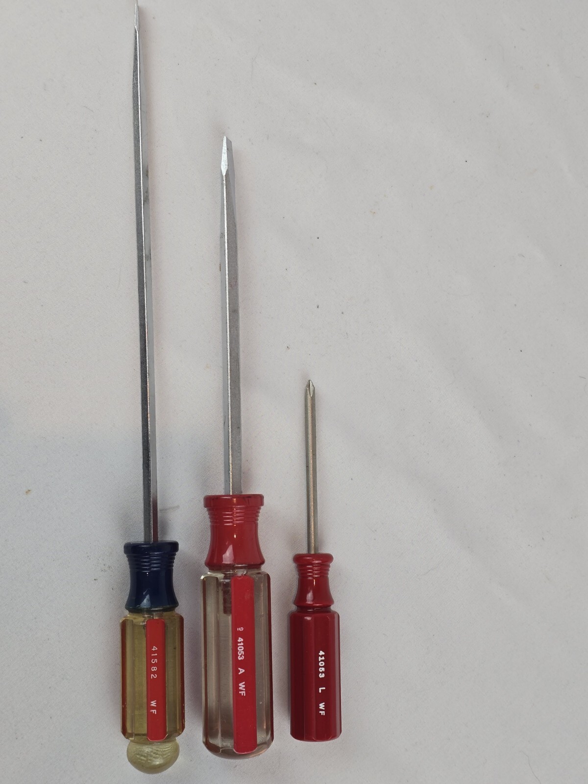 5 pc lot Vintage Craftsman Phillips & Flat Head Screwdrivers Set USA Red Clear