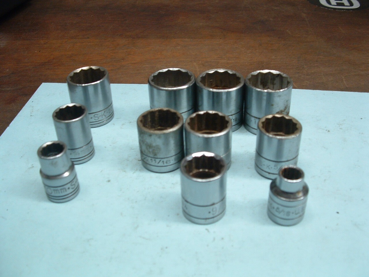 11 PIECE ASSORTMENT OF SPARE S-K SOCKETS 3/8″ DRIVE 2 BUCKS EACH + 8 SHIPPING