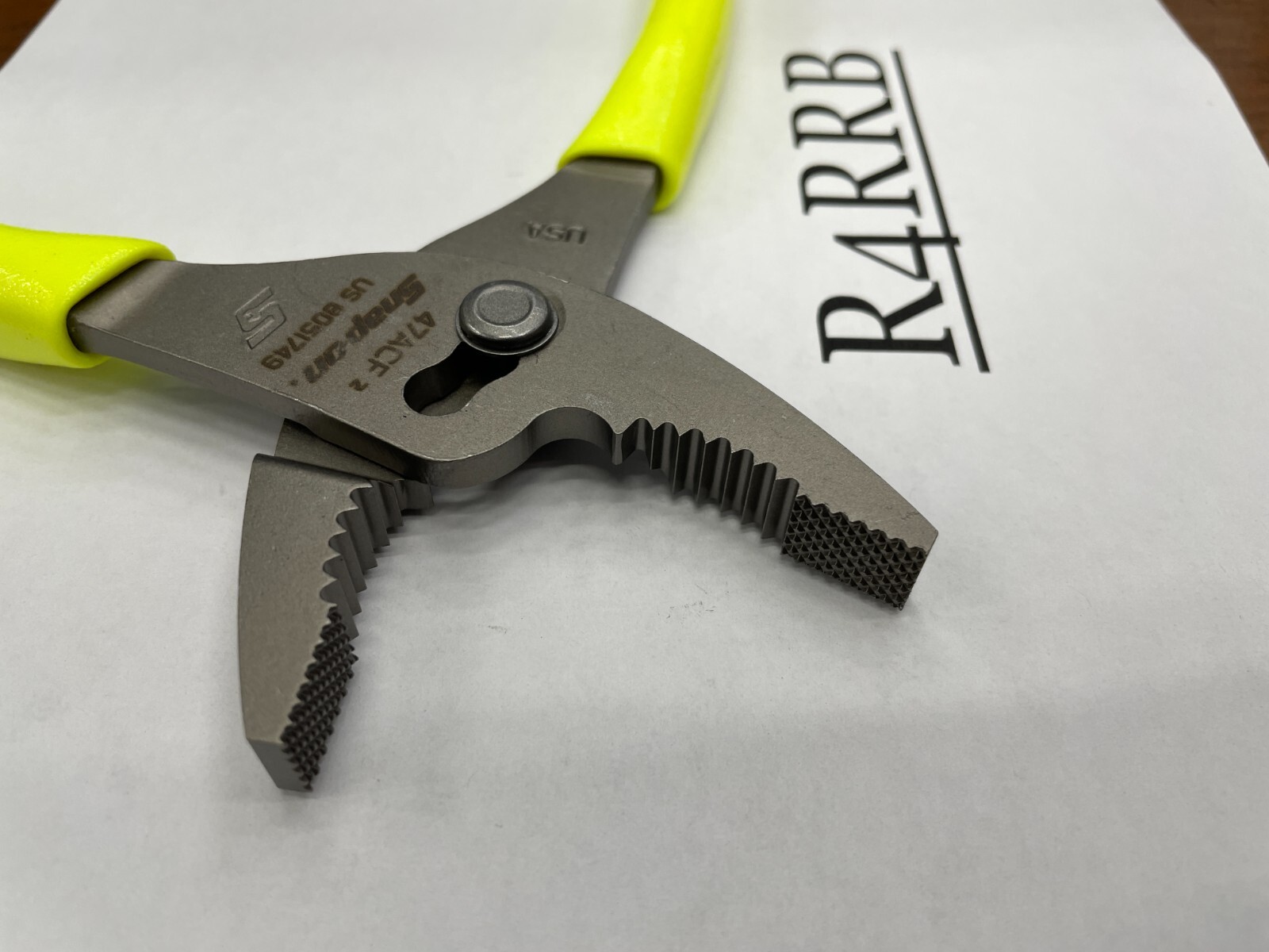 Snap-on Tools USA NEW 8″ HIVIZ Talon Grip Combination Slip Joint Pliers 47ACFHV