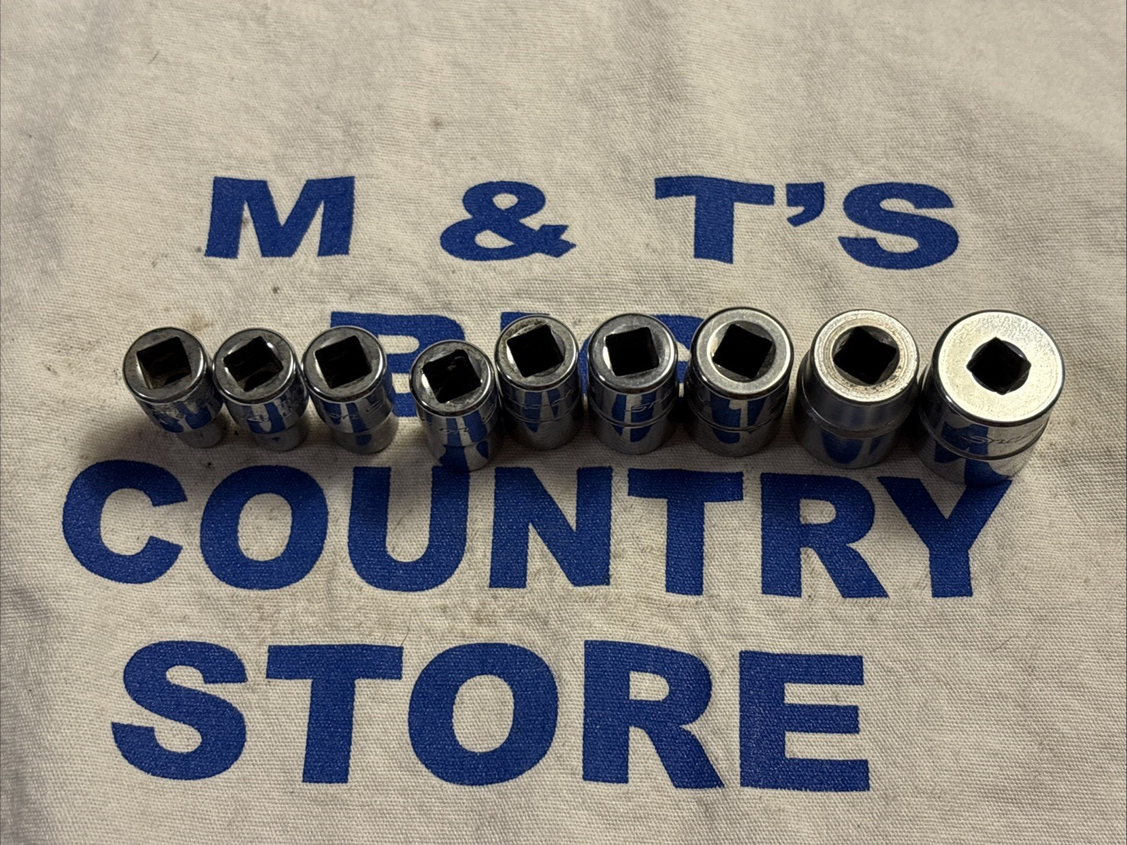 Snap-on Tools USA 1/4″ Drive 9pc SAE Shallow 6pt Chrome Socket Set 110TMY
