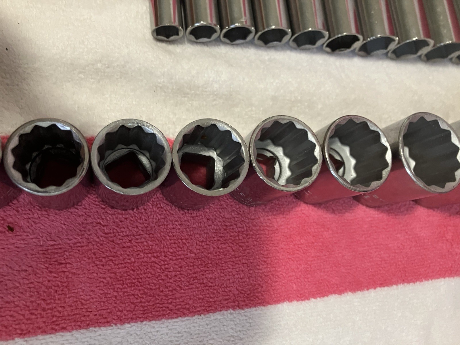 Craftsman USA 58pc Metric 3/8, 1/2, 1/4 Drive Socket Set Lot Vintage 6pt & 12pt