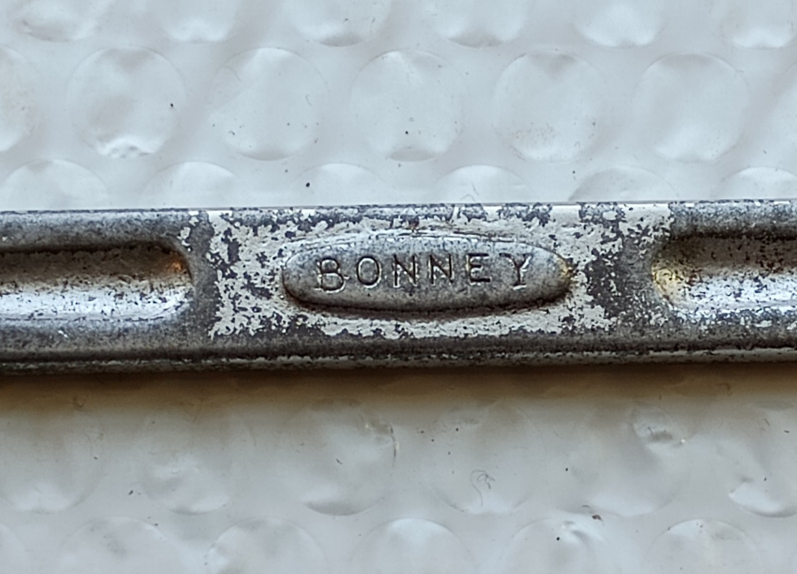 BONNEY TOOLS USA 1165, 11/16″ COMBINATION WRENCH, 8.2″ LONG, 12 POINT.