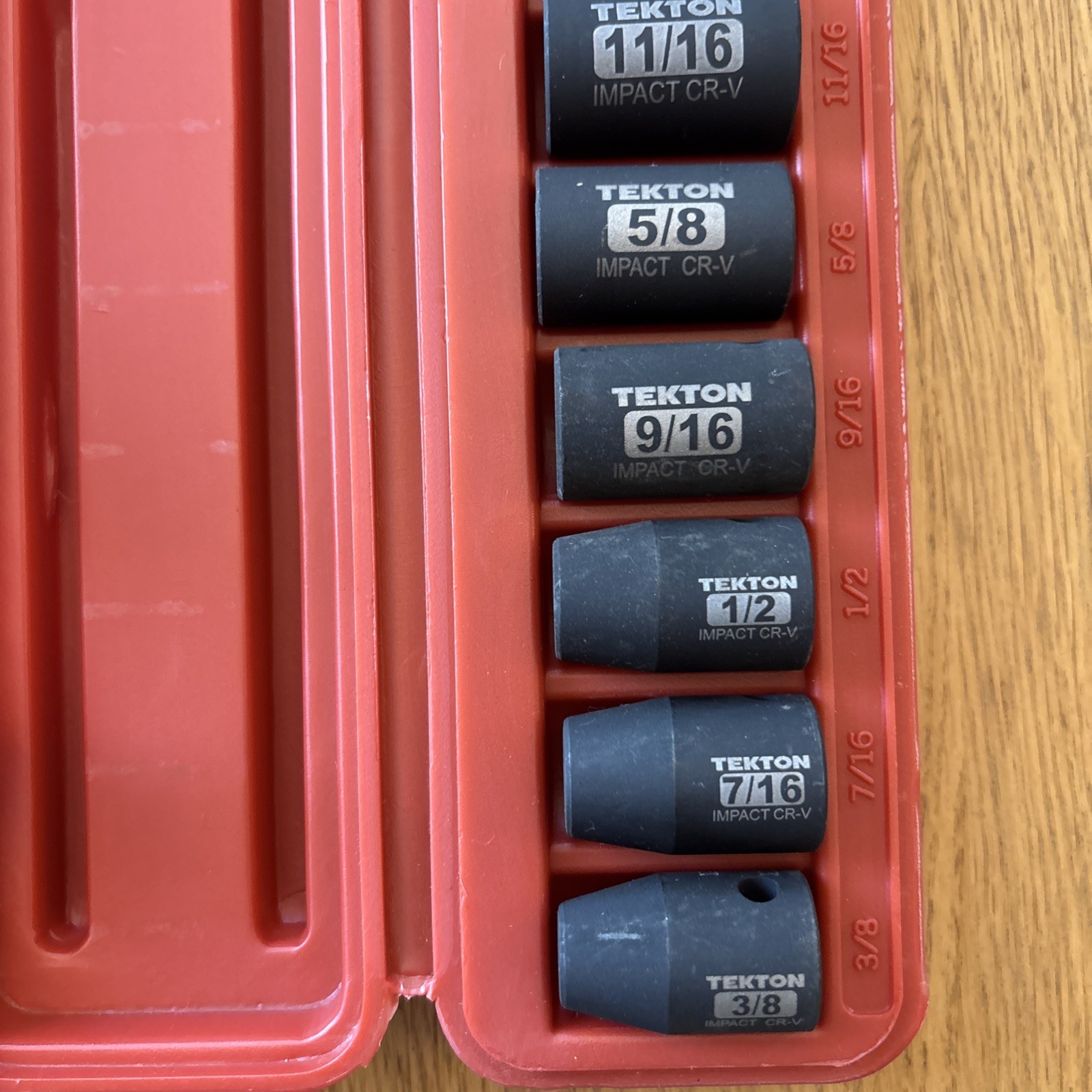 Tekton 1/2″ Drive 6-Point Impact Socket Set, 14-Piece LIKE NEW