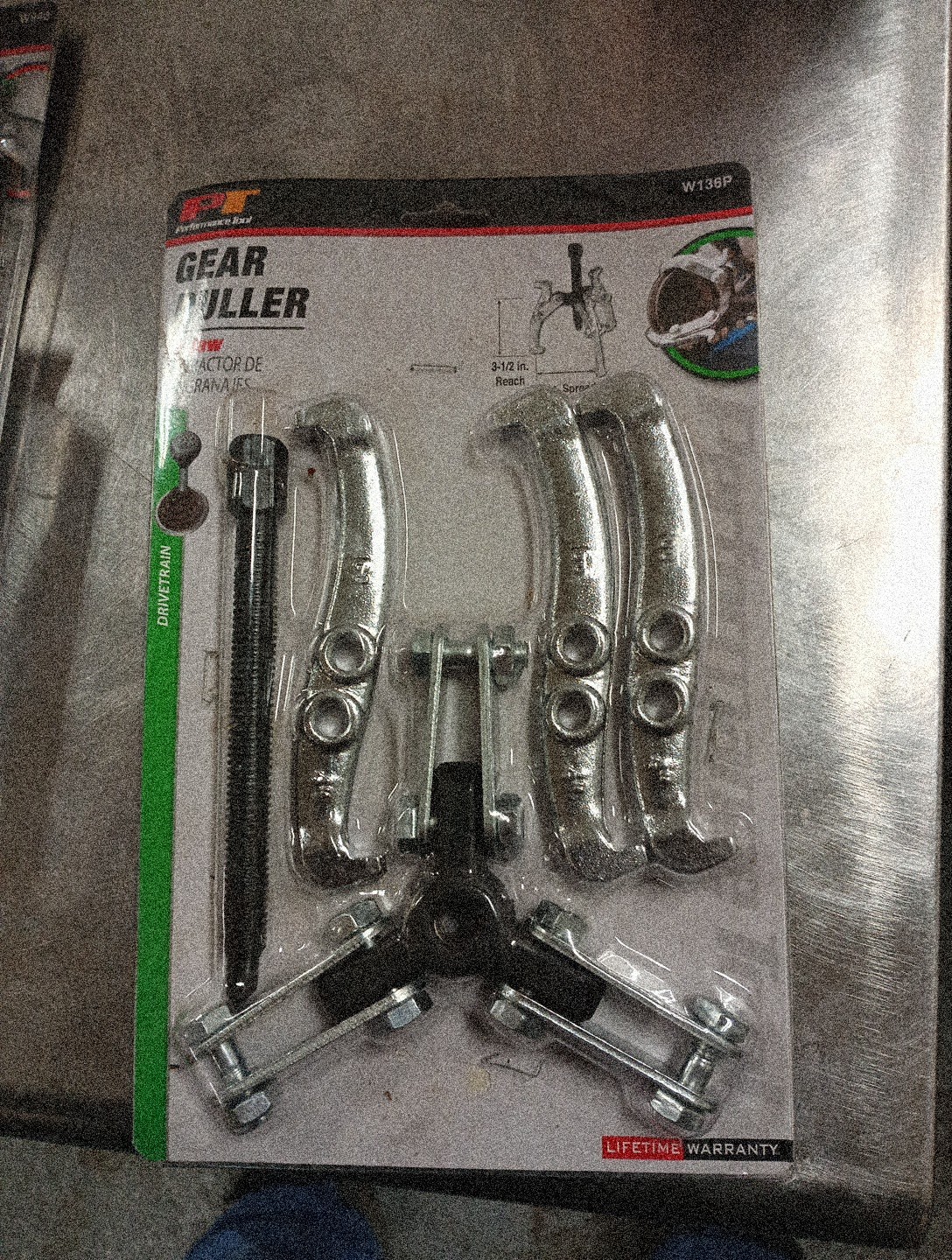 (OPEN PKG) Performance Tool Light Duty Gear Puller (Three Jaw). 1065