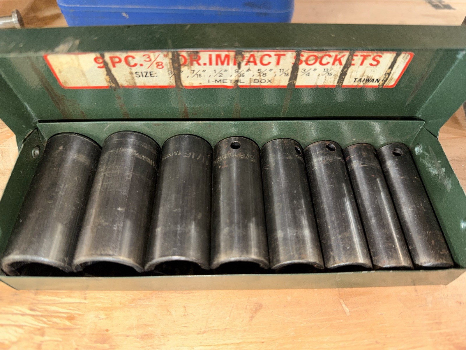 3/8 Impact Socket Set In metal Case 8 Piece