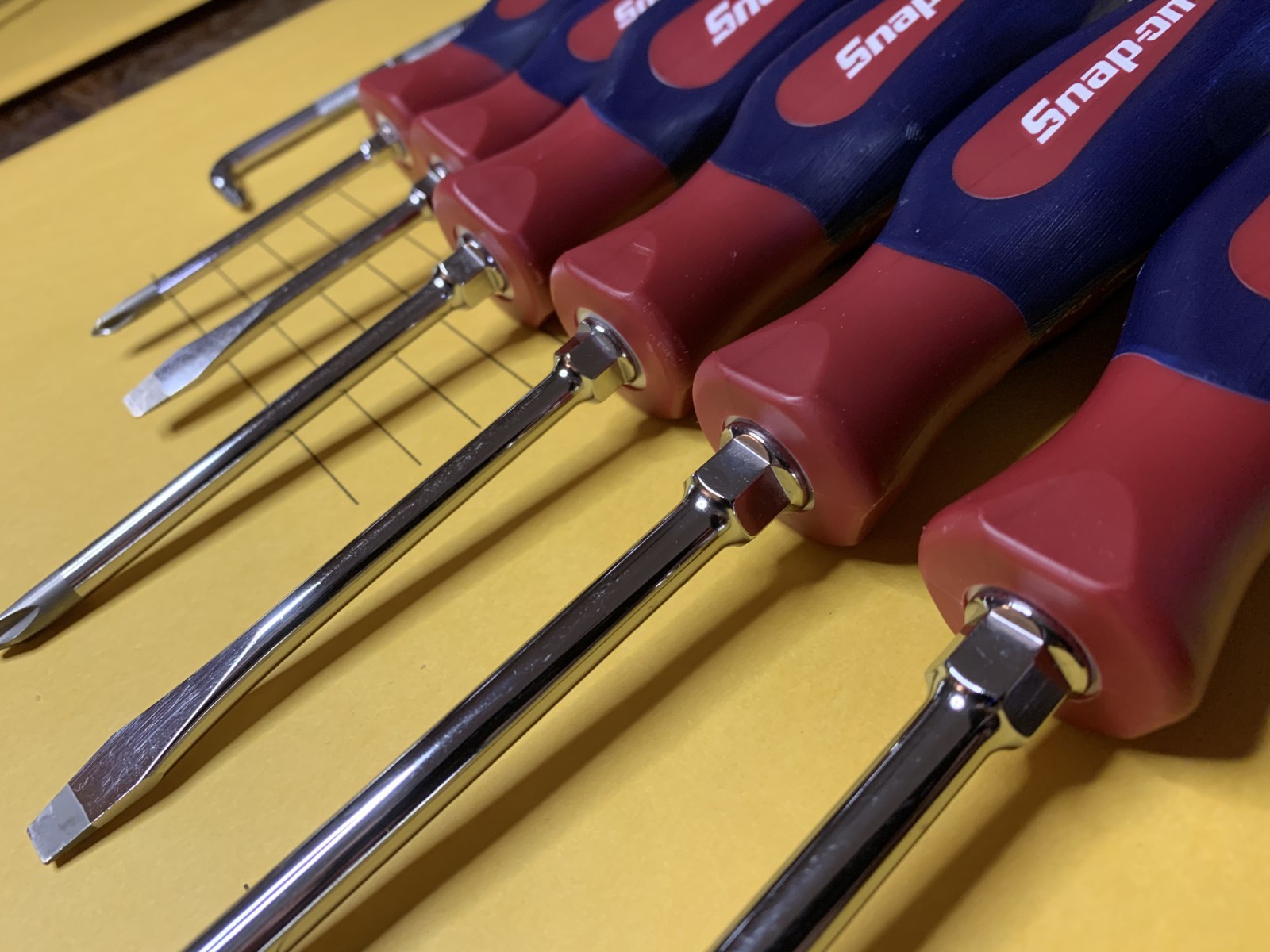 Snap On 7 Piece Screwdriver Set SHDX60R Red/Blue