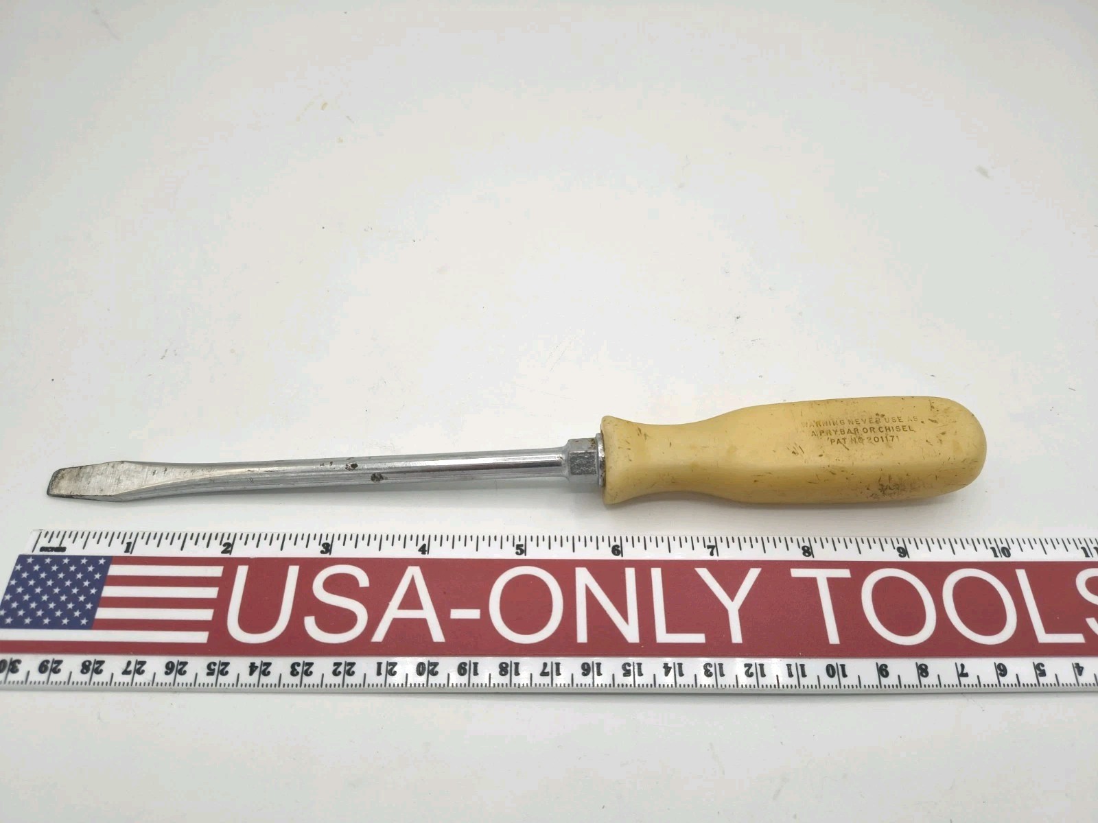 Snap-on 500 Limited Edition, Flat Blade Screwdriver White Ivory Color (Sdd6)