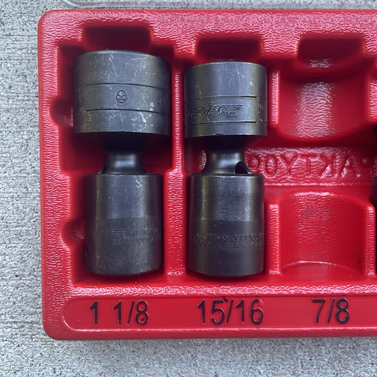 Snap On 1/2″ Drive Wobble Sockets SAE 9/16 to 1 1/8 Inch Set 3071PLY–Missing 1