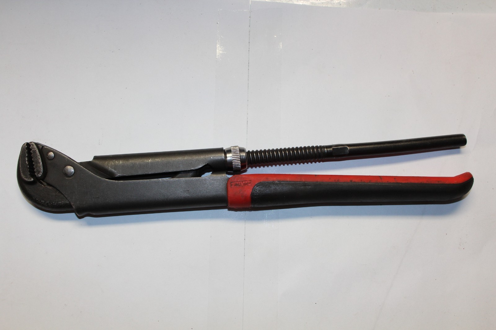 SNAP-ON TOOLS PWZ1 12-5/8″ Pliers Wrench (Red) USA