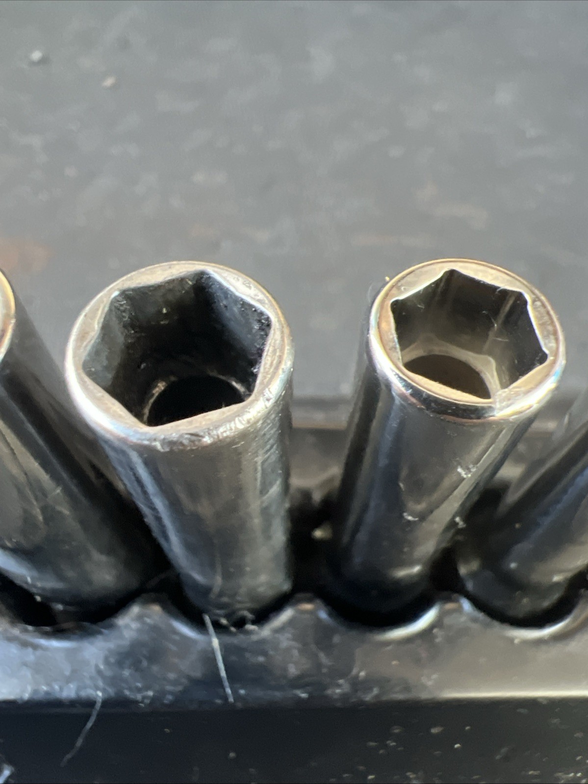 SNAP ON 112STMMY 12PC, METRIC, 1/4», DEEP,6PT,MAGENTIC TRAY, 5MM-15MM 🔥EXC