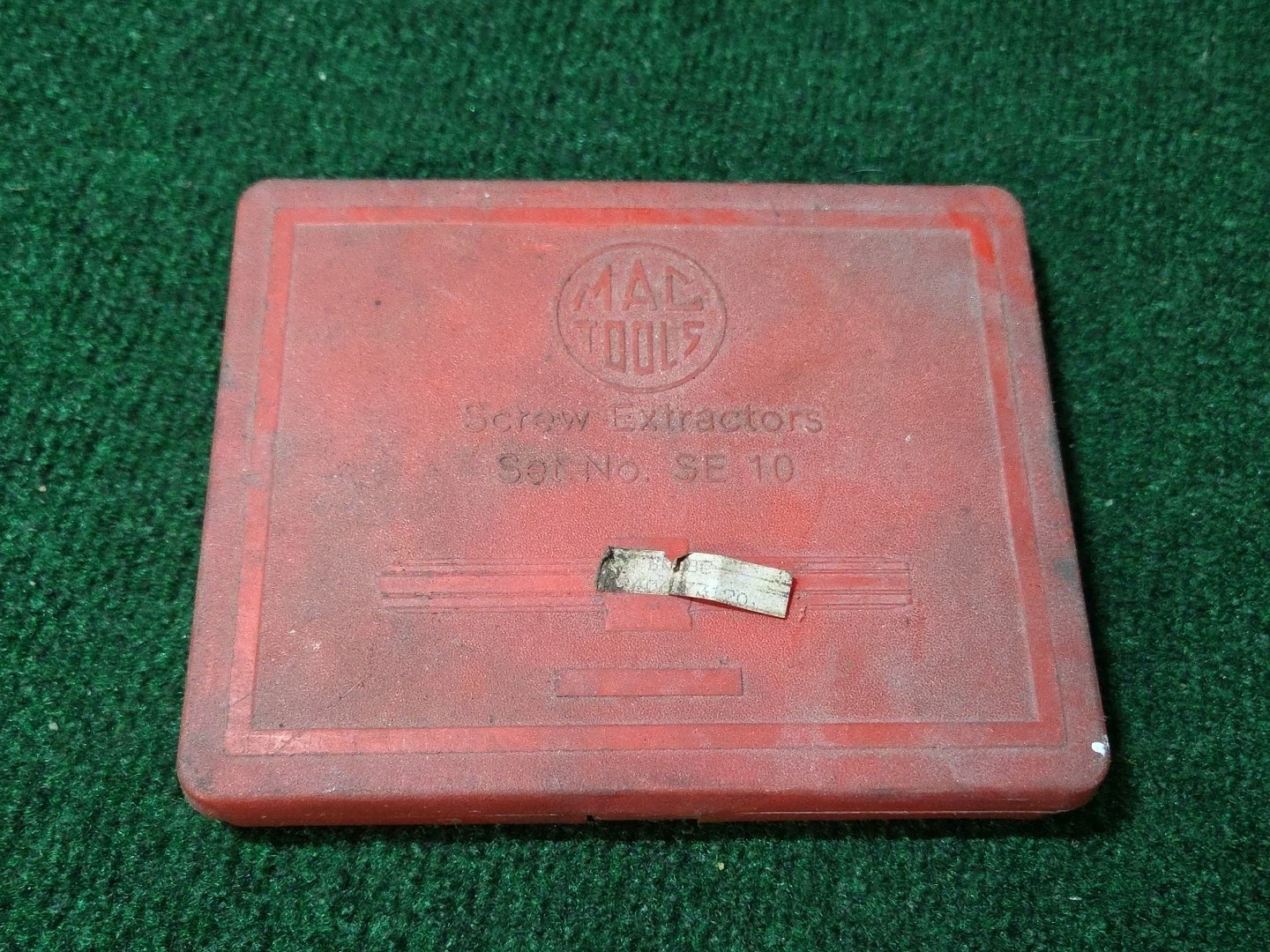 MAC Tools SE10 Screw Extractors Set 21 Pieces Red Hard Case Incomplete USA
