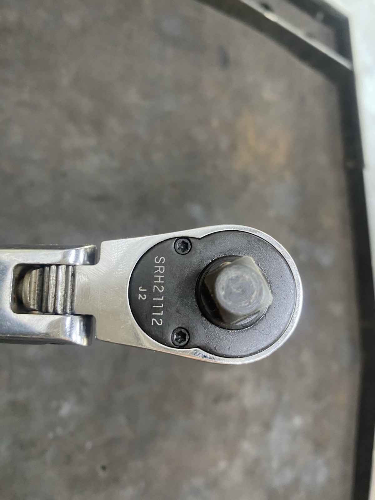 Tekton 3/8 Drive Flex Head Ratchet 12” Srh21112