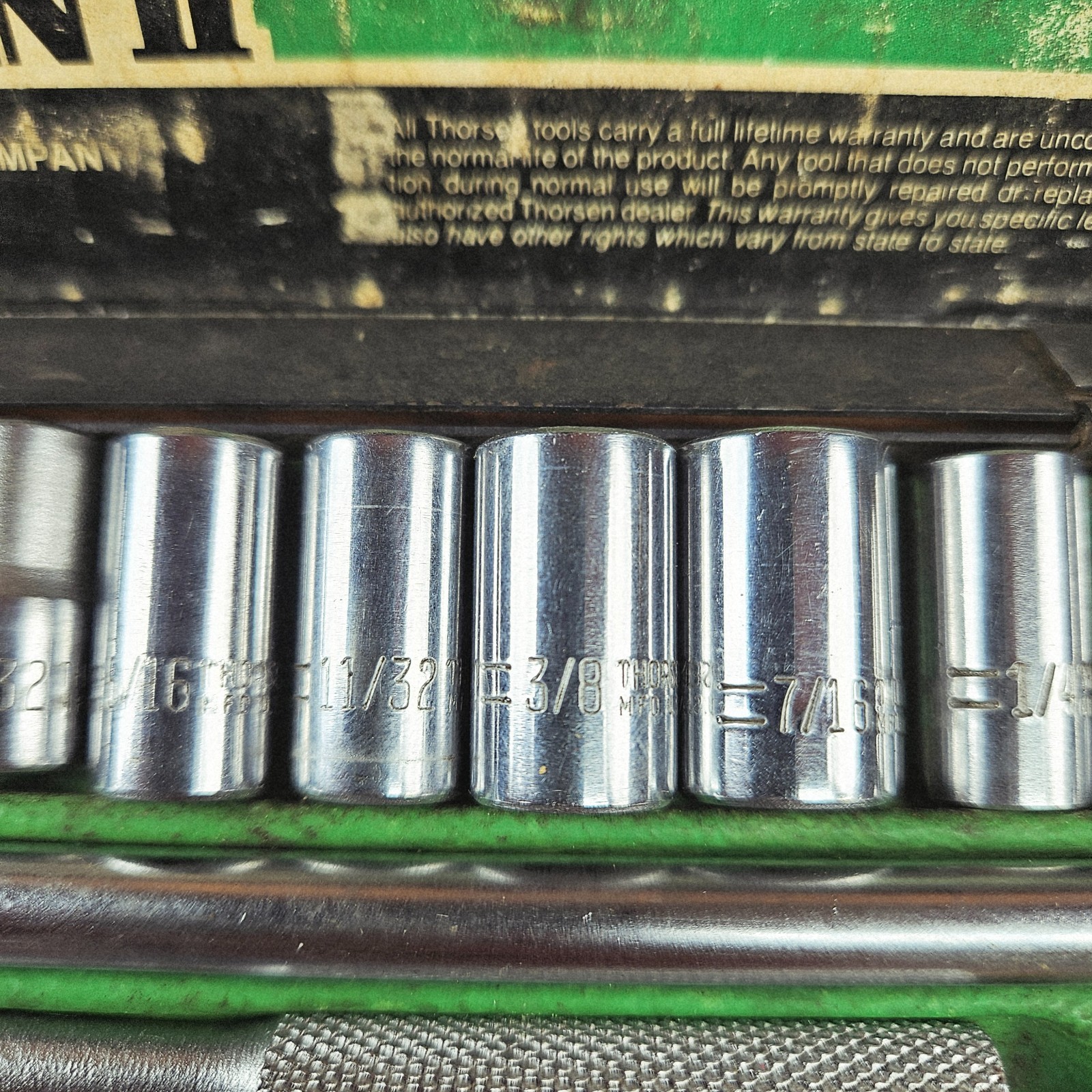 Made in USA Thorsen 1/4″ Drive 16 Piece 77MC Ratchet Socket Set in Metal Box