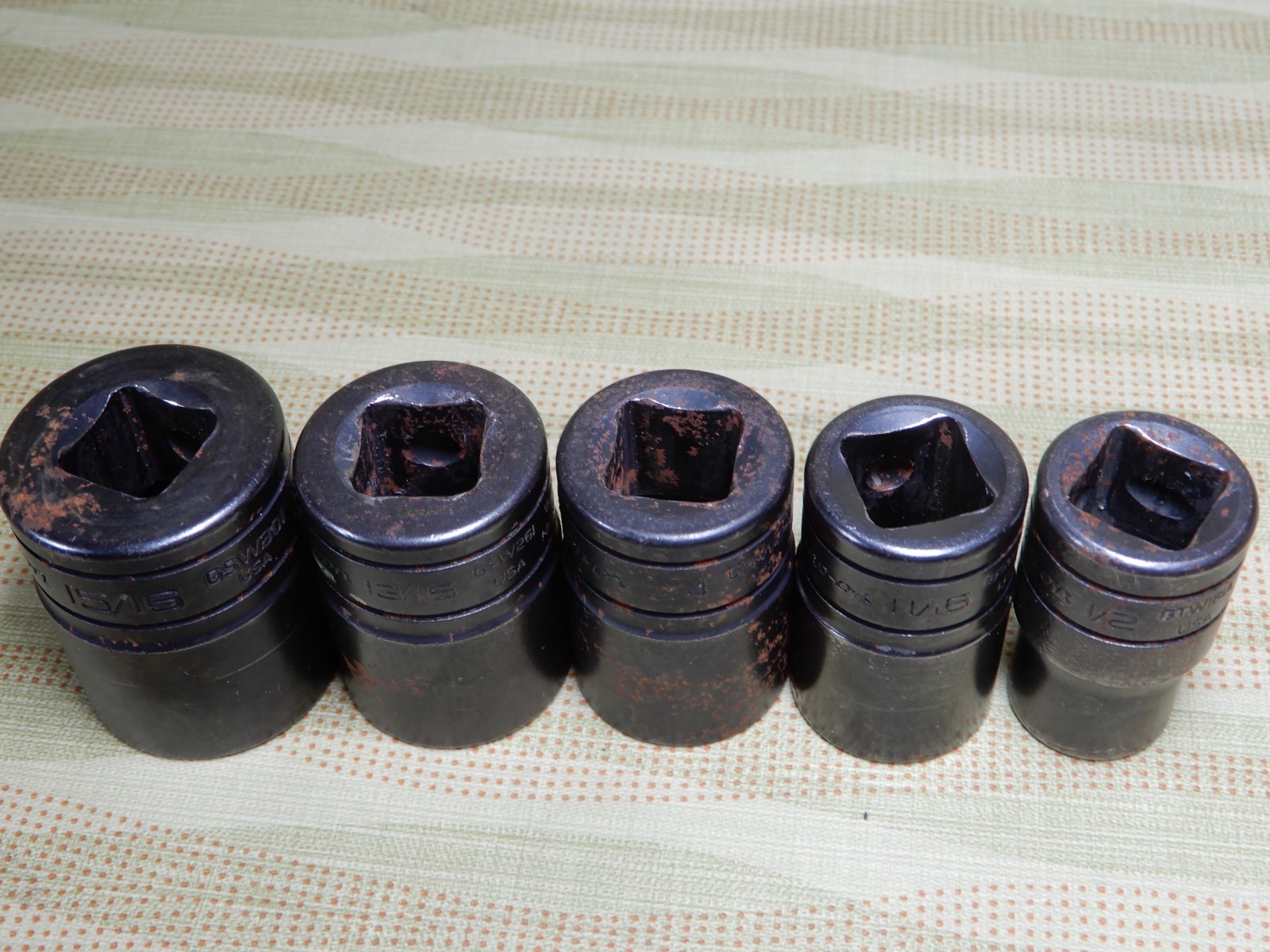 Snap-On Impact Sockets 15/16, 13/16, 3/4, 11/16, & 1/2 (5) Great Condition VX